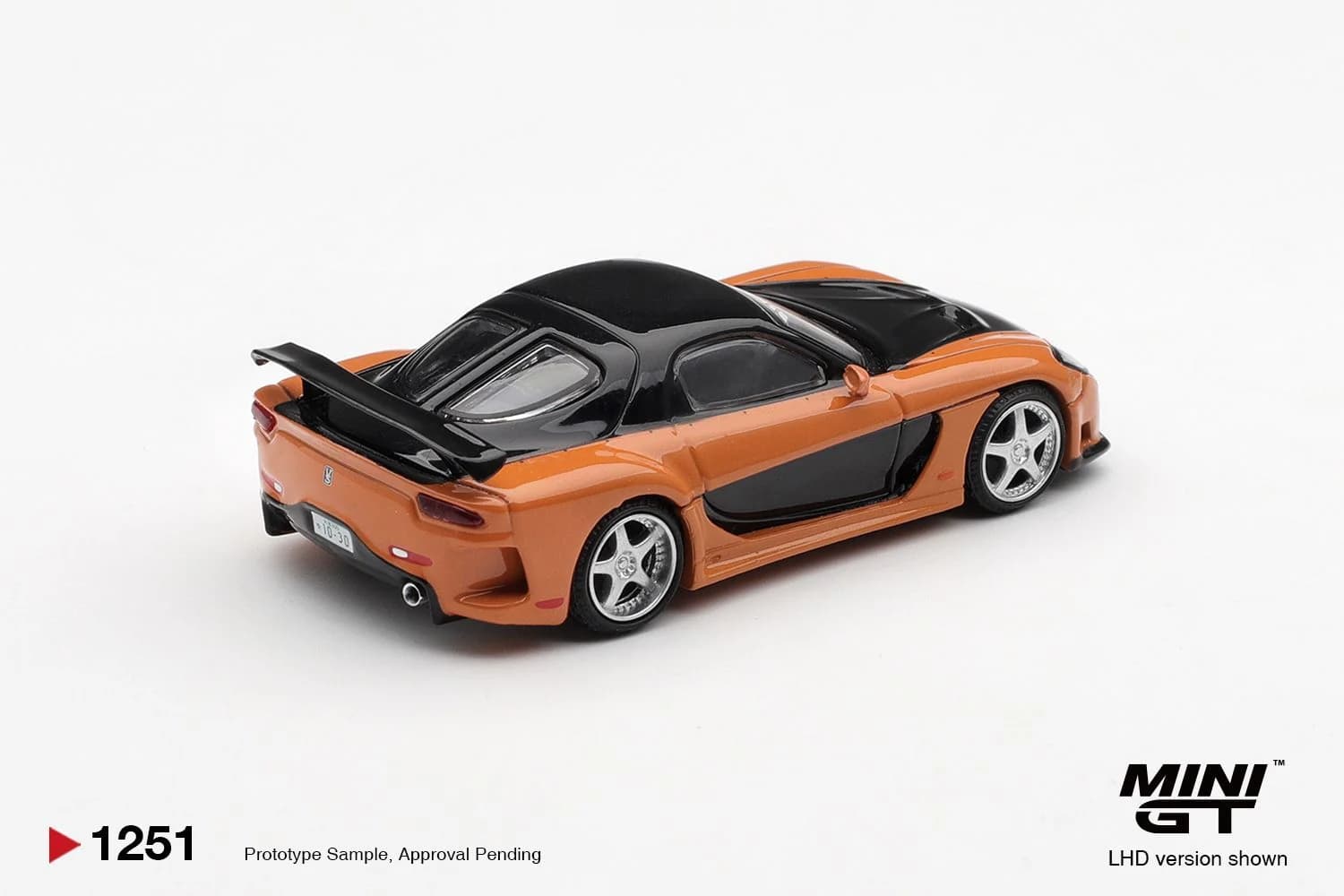 MINIGT - Mazda RX-7 VeilSide Fortune "The Fast and the Furious: Tokyo Drift” Han Seoul-Oh - MGT01251 — ảnh 3