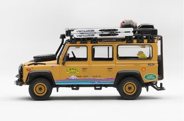 MINIGT - Land Rover Defender 110 1998 Camel Trophy Tierra del Fuego CT.10 USA – MGT01309 — ảnh 2