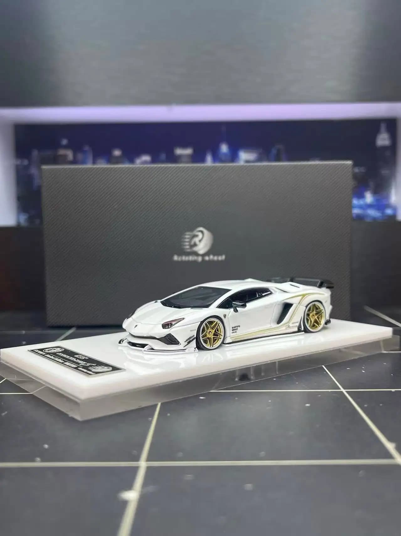 RW - Rowen Lamborghini Aventador S Pearl White – RW-64900 — ảnh 1