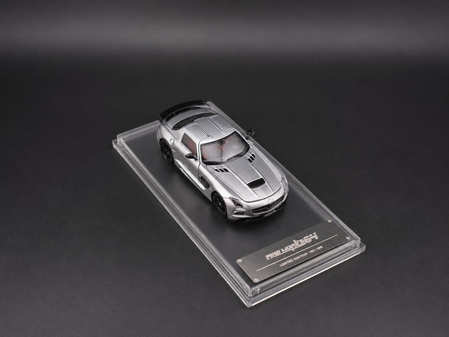 FINE WORKS64 - Mercedes-Benz SLS AMG Black Series Silver - 1:64 — ảnh 1